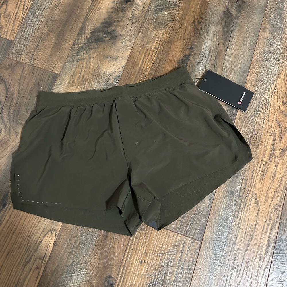 Lululemon | fast and free shorts NWT 3”